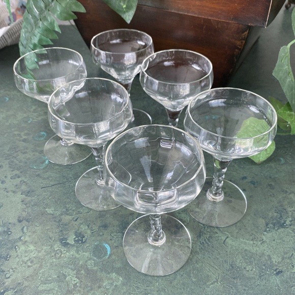 Vintage crystal cordial wine glasses matching set of 6 twisted stems elegant bar - Picture 5 of 5